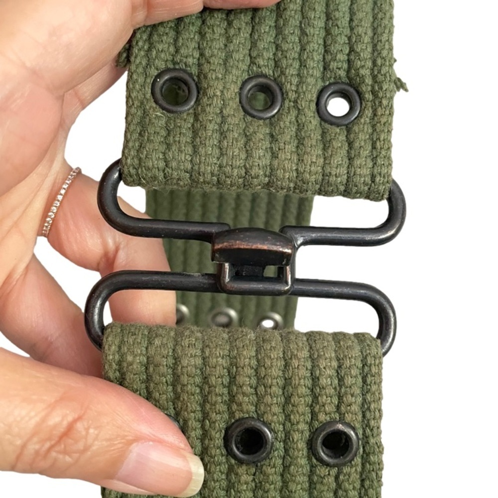 Aritzia TNA Green Military Style Webbed Cotton Belt - M/L - Picture 4 of 5